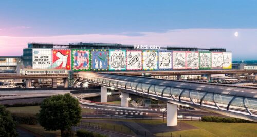 Paris Aéroport dévoile une nouvelle fresque évolutive sur la façade d'ORLY 4, témoin des engagements de l'aéroport dans sa transition environnementale